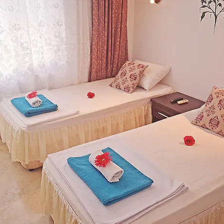 Santosa 3* كاس