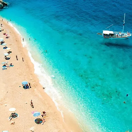 ゲストハウス Santosa 3*