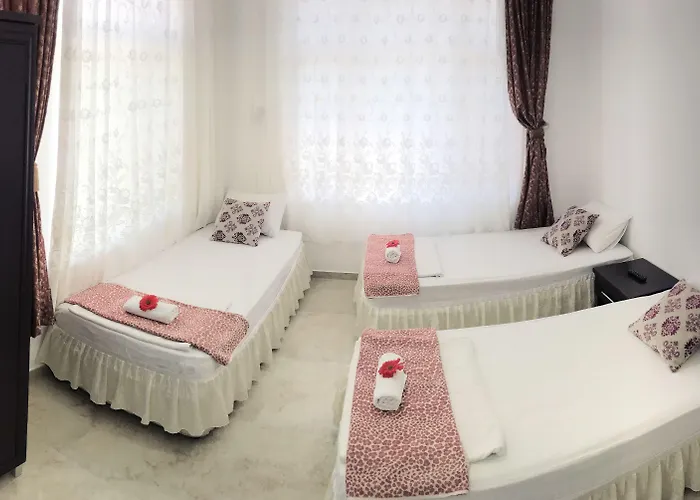 Santosa Guest house Kas