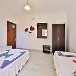 Santosa Penzion
