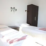 Santosa Penzion 3*